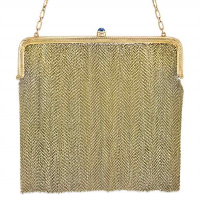 Lot 56 - Antique Gold and Cabochon Sapphire Mesh Purse