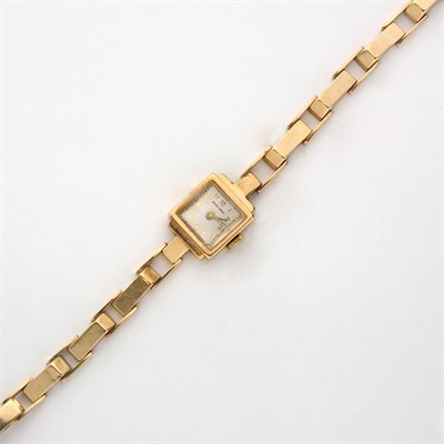 Lot 389 - Gold Wristwatch