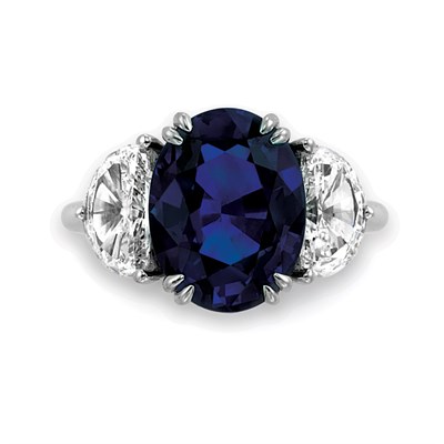 Lot 458 - Sapphire and Diamond Ring