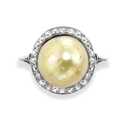 Lot 271 - Natural Pearl and Diamond Ring