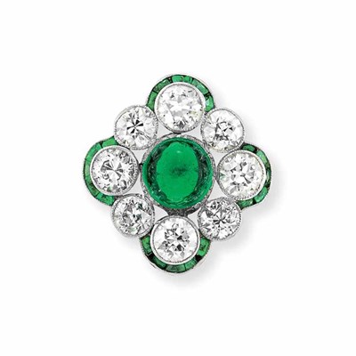 Lot 572 - Cabochon Emerald and Diamond Ring