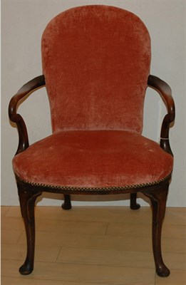 Lot 495 - Queen Anne Style Mahogany Armchair