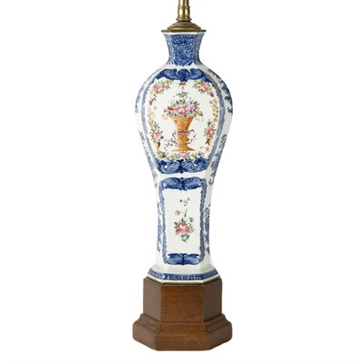 Lot 439 - Chinese Export Famille Rose Porcelain Vase...