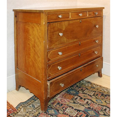 Lot 269 - Federal Inlaid Mahogany Chest of Drawers New...