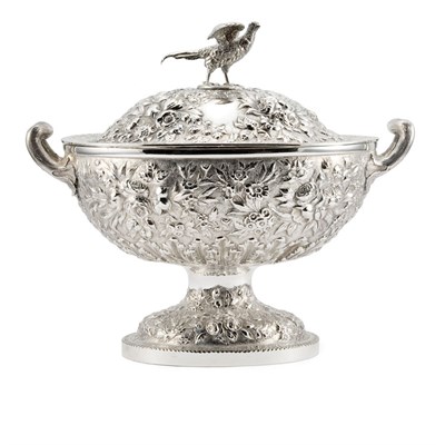 Lot 120 - S. Kirk & Son Sterling Silver Tureen The oval...