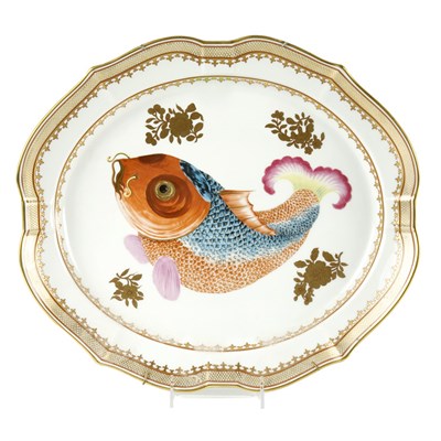 Lot 205 - Mottahedah Chinese Export Style Porcelain Fish...