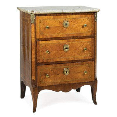 Lot 308 - Transitional Louis XV/XVI Gilt-Bronze Mounted...