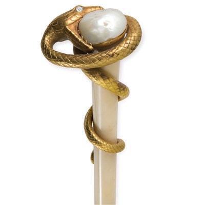 Lot 202 - Diamond, Fresh Water Baroque Pearl, 18 Kt....