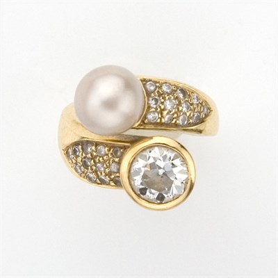 Lot 168 - Gold, Cultured Pearl and Diamond Crossover Ring