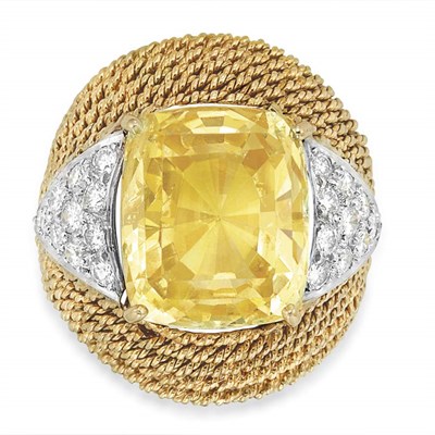 Lot 469 - Gold, Platinum, Yellow Sapphire and Diamond Ring, David Webb