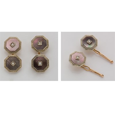 Lot 751 - Two-Color Gold, Gray Mother-of-Pearl and Split Pearl Dress Set