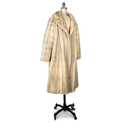 Lot 426 - Champagne Mink Full Length Coat With notched...
