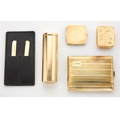 Lot 804 - Group of Gold Items
