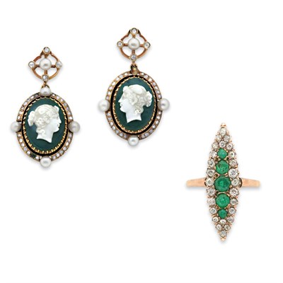 Lot 385 - Antique Emerald and Diamond Ring and Hardstone Cameo Earclips