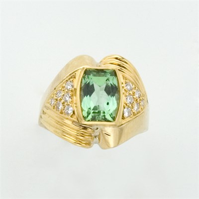 Lot 674 - Gold, Tourmaline and Diamond Ring