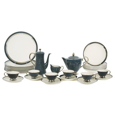 Lot 121 - Assembled Bone China Table Service Flintridge...