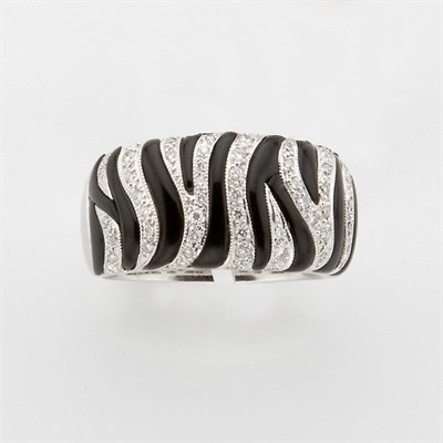 Lot 792 - Diamond and Black Onyx Zebra Band Ring