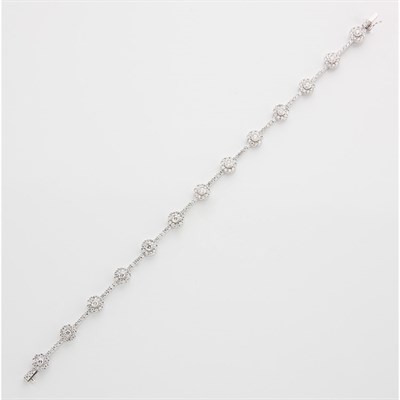 Lot 502 - Diamond Floret Bracelet