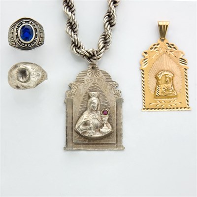 Lot 58 - Assorted Group of Sterling Silver and Gold Jewelry