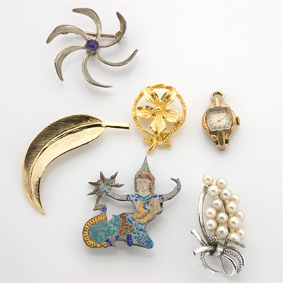 Lot 103 - Assorted Group of Gold, Silver and Metal Jewelry, Costume Jewelry and Currency