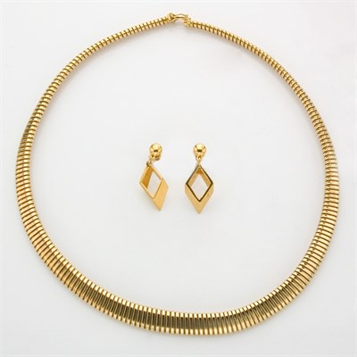 Lot 98 - Gold Necklace and Pair of Metal Earrings