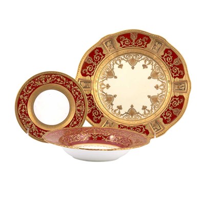 Lot 139 - Set of Twelve Royal Crown Derby Gilt Decorated...
