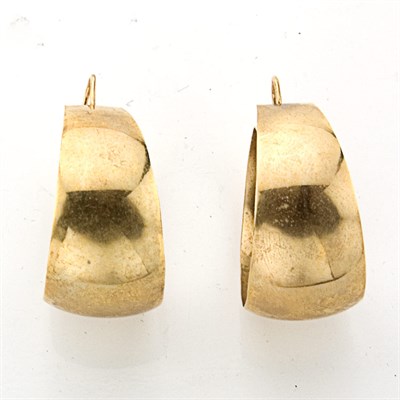 Lot 33 - Pair of Gold Hoop Earrings