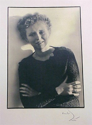 Lot 4 - BOURKE-WHITE, MARGARET Three portrait...