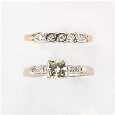Lot 728 - Diamond Ring and Guard Ring