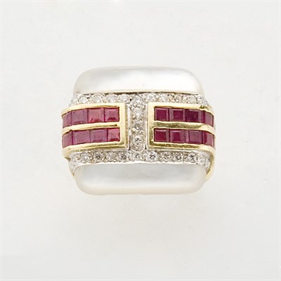 Lot 778 - Gold, Mother-of-Pearl, Ruby and Diamond Ring