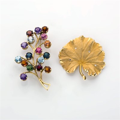 Lot 894 - Two Leaf Brooches