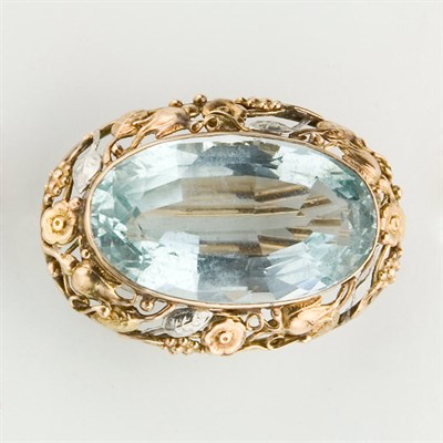 Lot 581 - Arts and Crafts Gold, Platinum and Aquamarine Pendant-Brooch