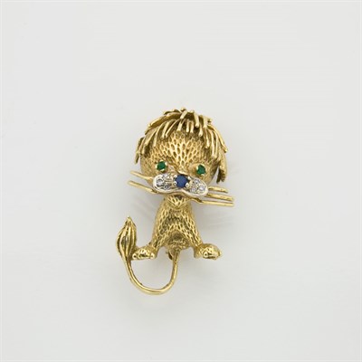 Lot 565 - Gold, Diamond, Sapphire and Dyed Green Chalcedony Dog Brooch