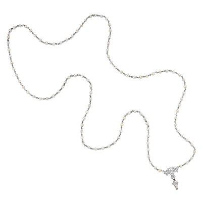 Lot 544 - Long Platinum, Pearl and Diamond Chain Necklace