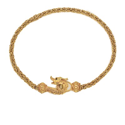 Lot 292 - Judith Leiber Necklace Gold plated metal chain...