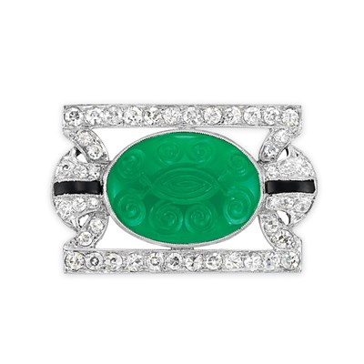 Lot 525 - Art Deco Platinum, Carved Green Onyx, Diamond and Black Onyx Brooch