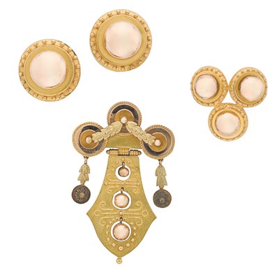 Lot 35 - Antique Tricolor Gold Pendant-Brooch, Pair of Two-Color Gold Earclips and Ring