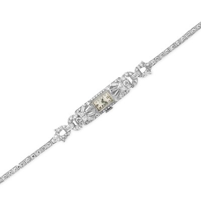 Lot 247 - Diamond Wristwatch