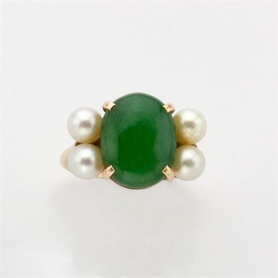 Lot 461 - Gold, Jade and Cultured Pearl Ring, Cartier