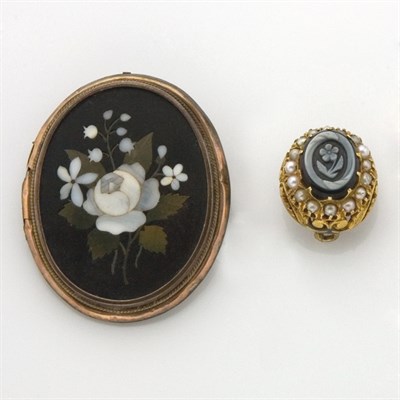 Lot 460 - Antique Gold and Pietra Dura Brooch and Hardstone Cameo Pin