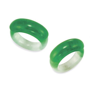 Lot 375 - Pair of Bi-Color Jade Saddle Rings