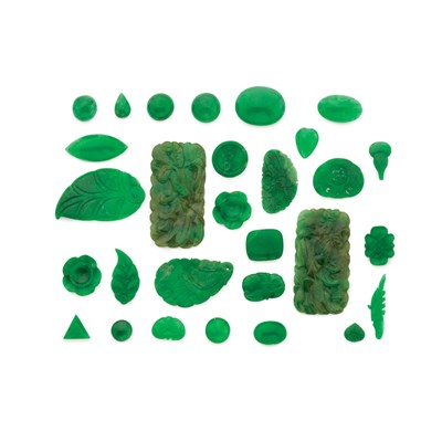 Lot 19 - Group of Unmounted Jade
