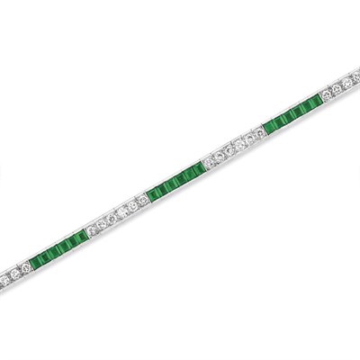Lot 31 - Emerald and Diamond Straightline Bracelet