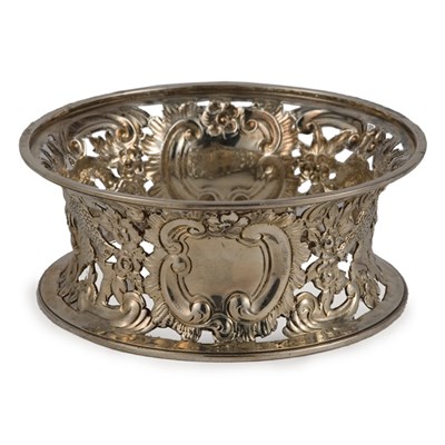 Lot 266 - George V Silver Bowl Stand D&J Welby, London,...