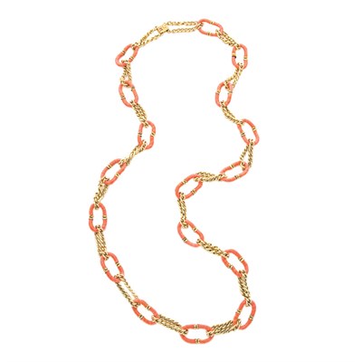 Lot 209 - Archimede Seguso Coral Link Sautoir 1970s...