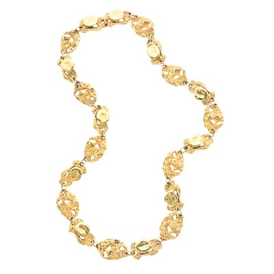 Lot 298 - Pauline Rader Sautoir 1970s Gold-tone metal...