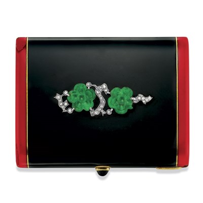 Lot 86 - Art Deco Gold, Platinum, Black and Red Enamel, Carved Jade and Diamond Case