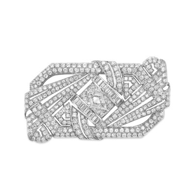 Lot 531 - Art Deco Diamond Brooch