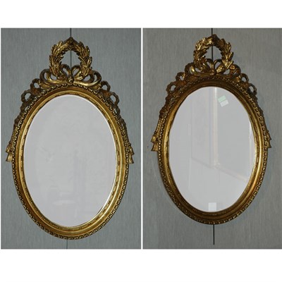 Lot 392 - Pair of Neoclassical Style Gilt-Wood Oval...
