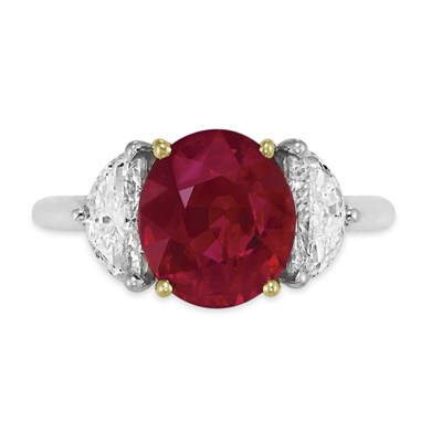 Lot 395 - Ruby and Diamond Ring